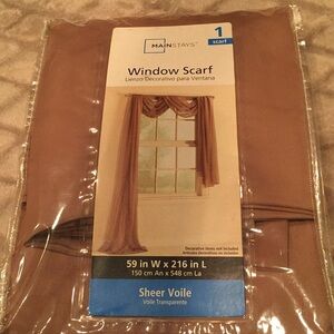 Window scarf 59in w by 216in L